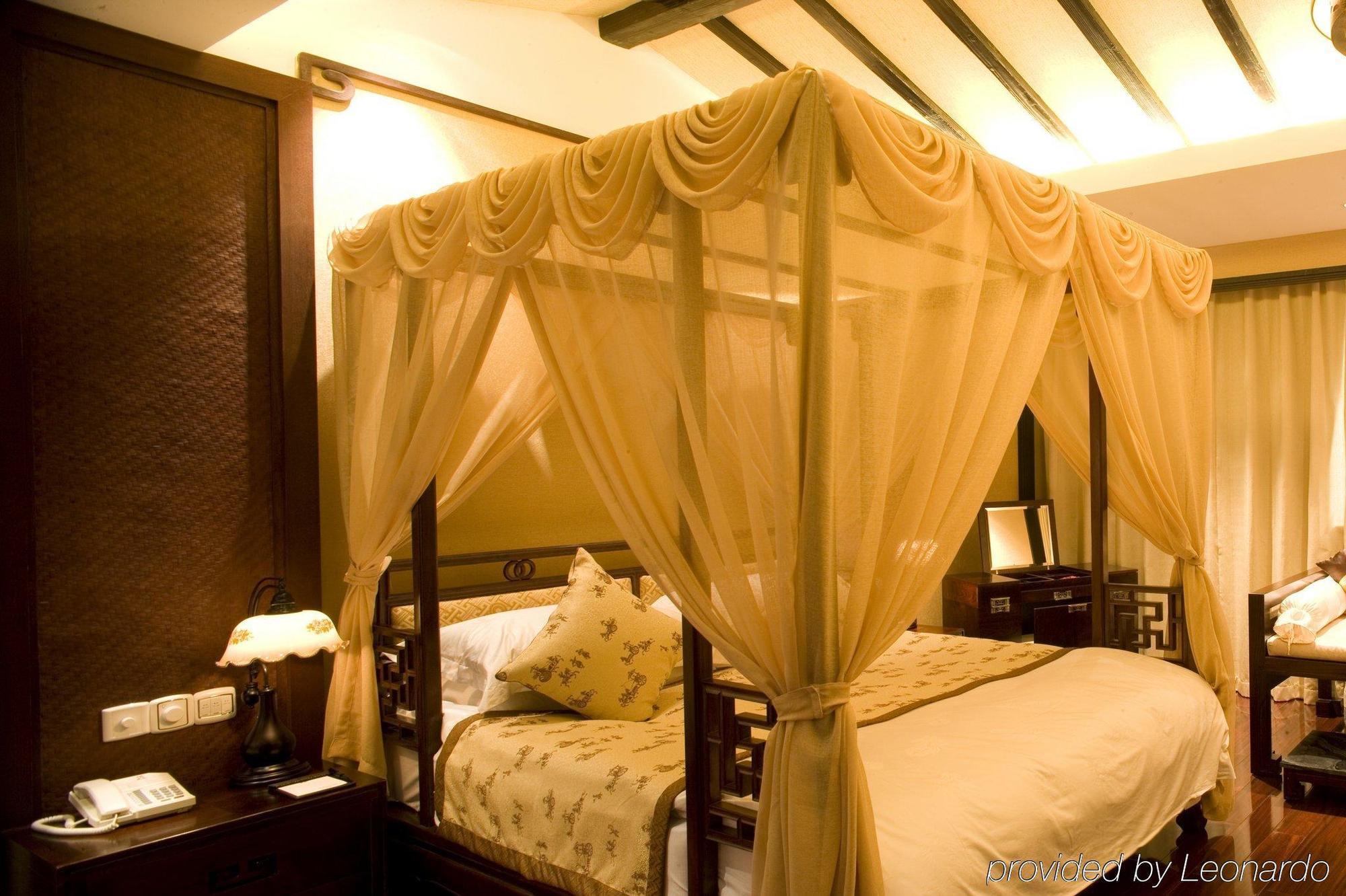 Wuzhen Clubhouse Hotel Jiaxing Room photo